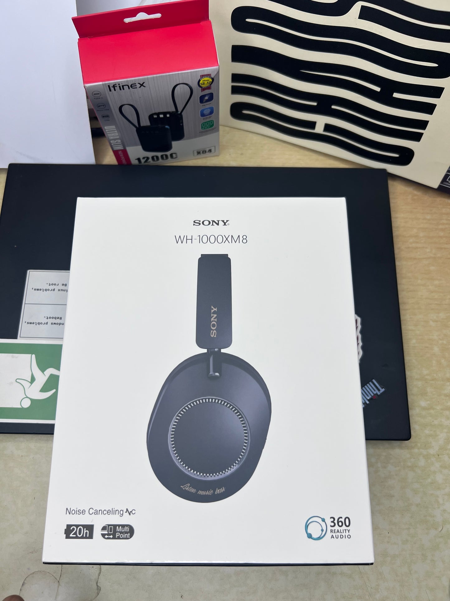 Sony WH-1000X M8